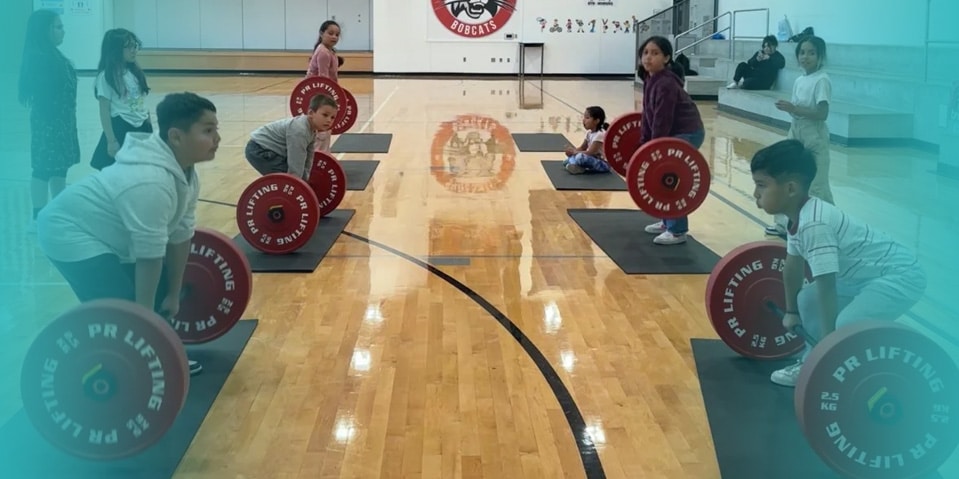 23-Organizacion-de-Amigos_weightlifting-class