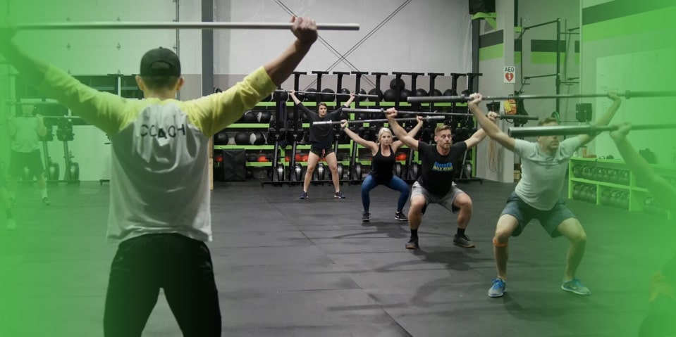 28-CrossFit-Lake-Effect_coaches-make-the-gym